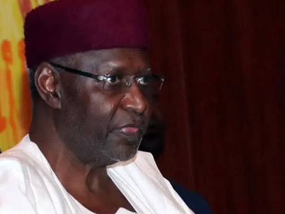 Covid-19: Abba Kyari arrives Lagos in Air Ambulance 1 Covid-19: Abba Kyari arrives Lagos in Air Ambulance 1