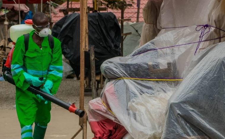 Ghanaian Authorities fumigate streets, markets as they battle Coronavirus pandemic (Photos) 7 Ghanaian Authorities fumigate streets, markets as they battle Coronavirus pandemic (Photos) 7