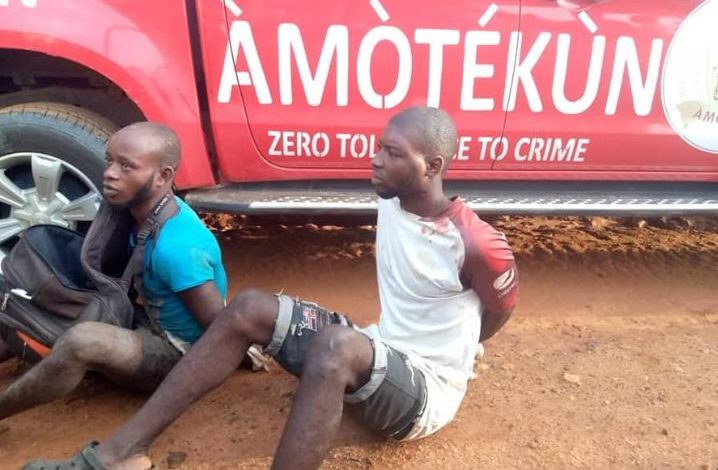 Amotekun in Osun apprehend suspected ritualists who specialize in stealing female underwear (photos) 3