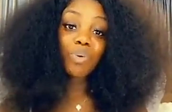 Nigerians react as sex therapist tell women how to use her product(Video) 11