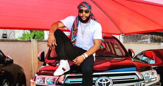 No matter what position anyone holds, never worship a Man - Kcee 1 No matter what position anyone holds, never worship a Man - Kcee 1
