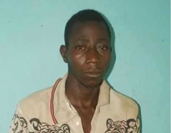Police arrests man for allegedly raping 85-year-old grandmother in Niger state 1 Police arrests man for allegedly raping 85-year-old grandmother in Niger state 1