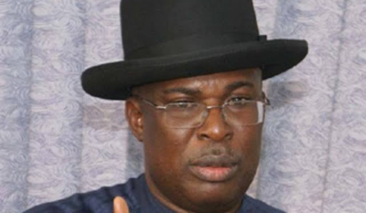 Nigerian Government ends subsidy on petrol 1 Nigerian Government ends subsidy on petrol 1