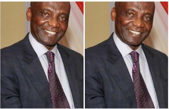 Senator’s aides conveyed thugs in SUVs to attack #EndSARS protesters —Ex-DSS director, Dennis Amachree 1 Senator’s aides conveyed thugs in SUVs to attack #EndSARS protesters —Ex-DSS director, Dennis Amachree 1